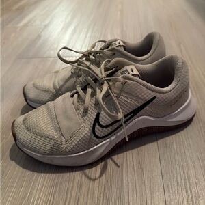 Nike Light Gray Athletic Sneakers
